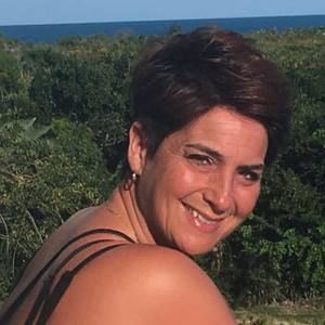 Meet your Posher, Caroline